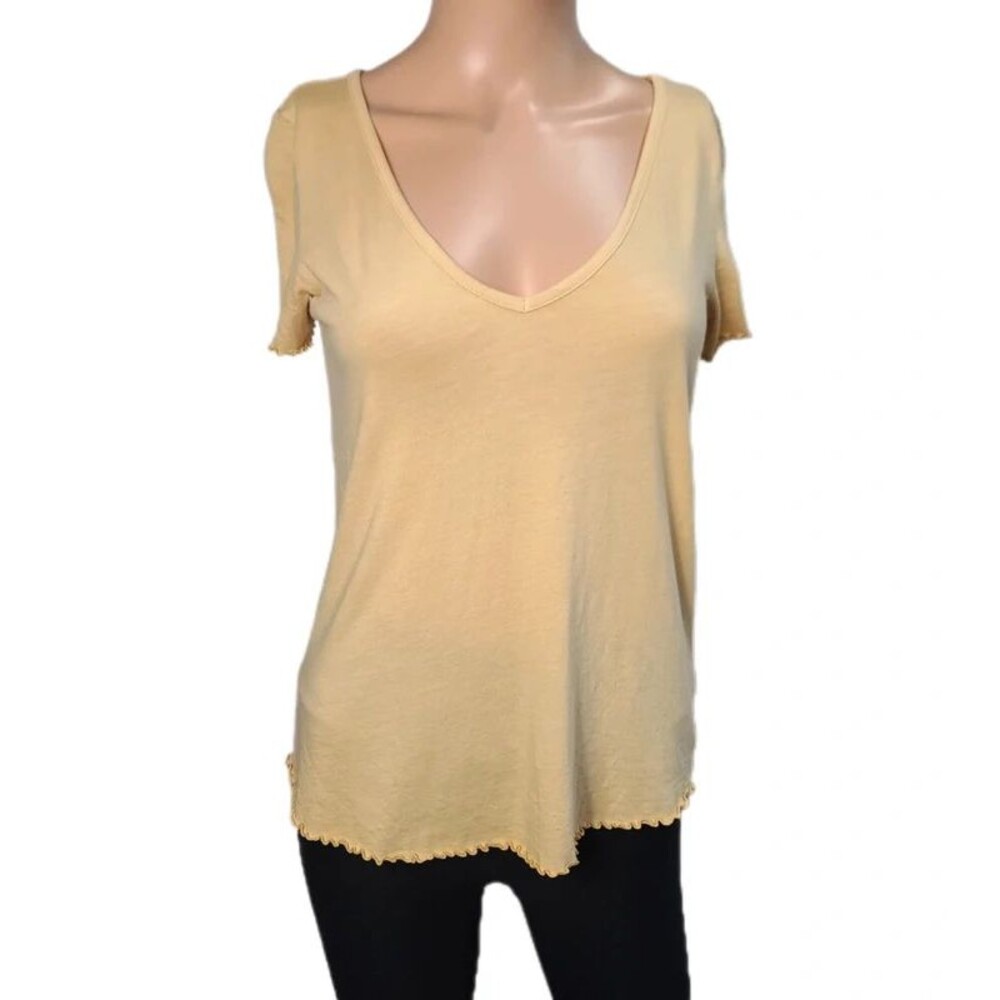 American Eagle Outfitters V-neck lettuce trim stretch yellow t-shirt size Small
